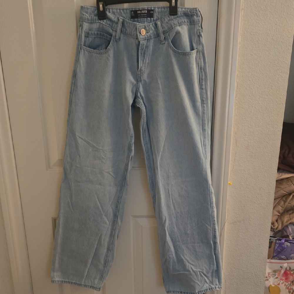 Hollister Low-Rise Baggy Jeans in Light Blue